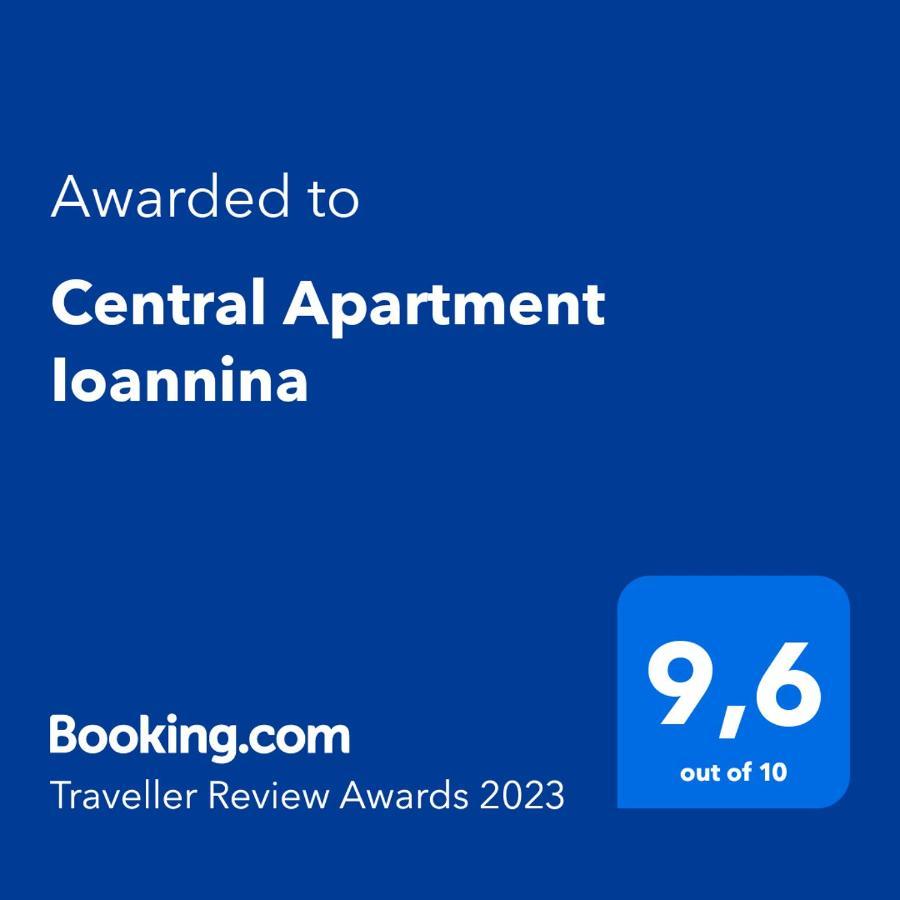 Central Apartment Ioannina Bagian luar foto